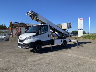 Noleggio autoscale a Castellamonte per traslochi e lavori in quota con operatore professionale Leo Noleggi